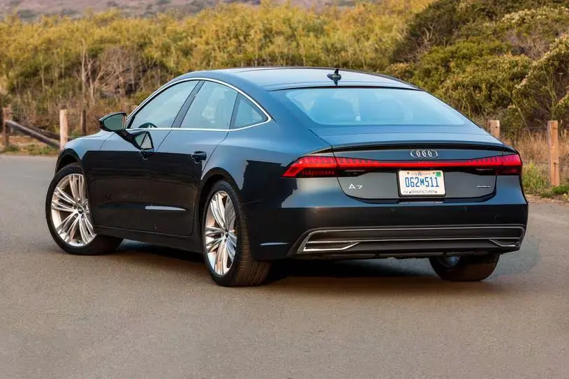 2022_audi_a7_sedan_prestige_rq_oem_1_815x543