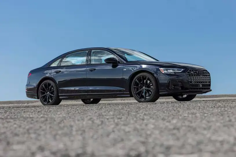 2022_audi_a8_sedan_l_fq_oem_6_815x543