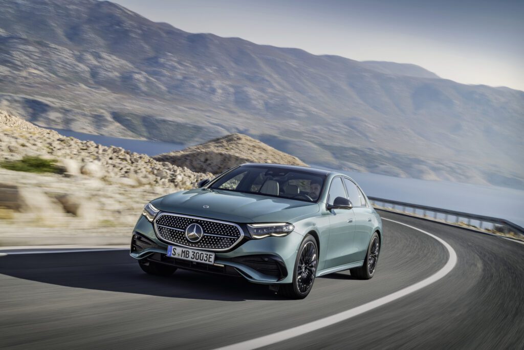 Mercedes-Benz E-Class Saloon (BR 214), 2023